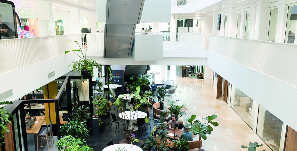 EDGE Workspaces building where SIG Amsterdam is located